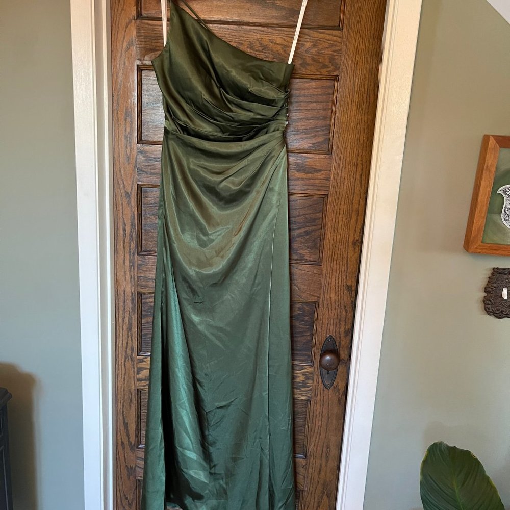 David's Bridal Charmeuse Draped One-shoulder Bridesmaid Dress STYLE# GS290018 - Picture 2 of 6